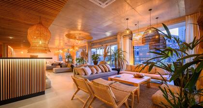 Ambar Hotel