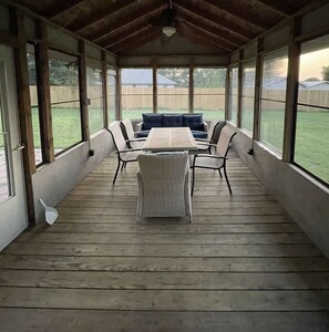 Interior - Cozy Home in Ozark MO (Ozark)