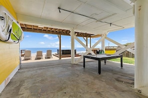 Terrace/patio - Once Upon a Tide Home with Hot Tub & Fire Pit (Ponte Vedra Beach)