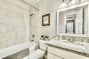 Combined shower/bathtub, hair dryer, towels, soap - Global Cup The Urban Nook Arboretum Tickets Included (Dallas)