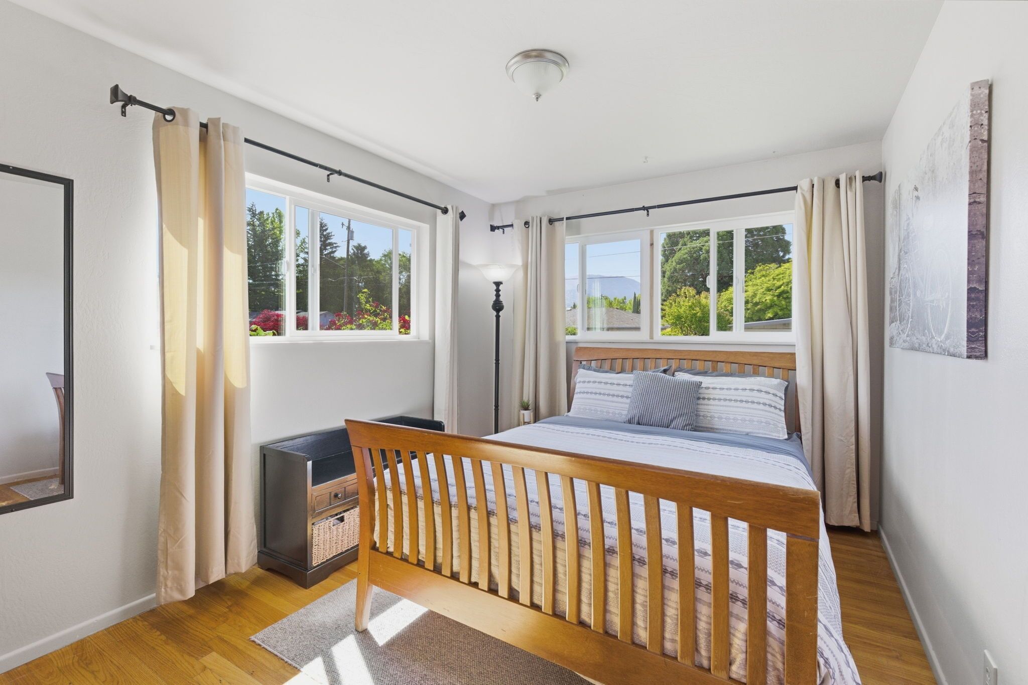 3 chambres, bureau, Wi-Fi, draps fournis