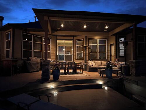 Hot Tub + 1,600 sq ft Golf-Course Patio • Game Room & Luxury Living