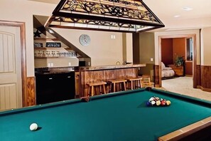 Spielezimmer