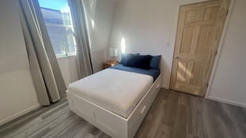 1 quarto, ferros/tábuas de passar roupa, Wi-Fi de cortesia