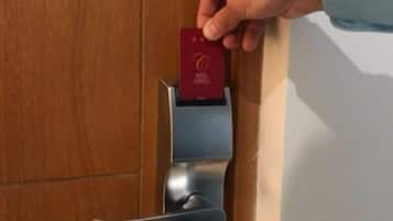 標準單人房 | 免費 Wi-Fi、床單