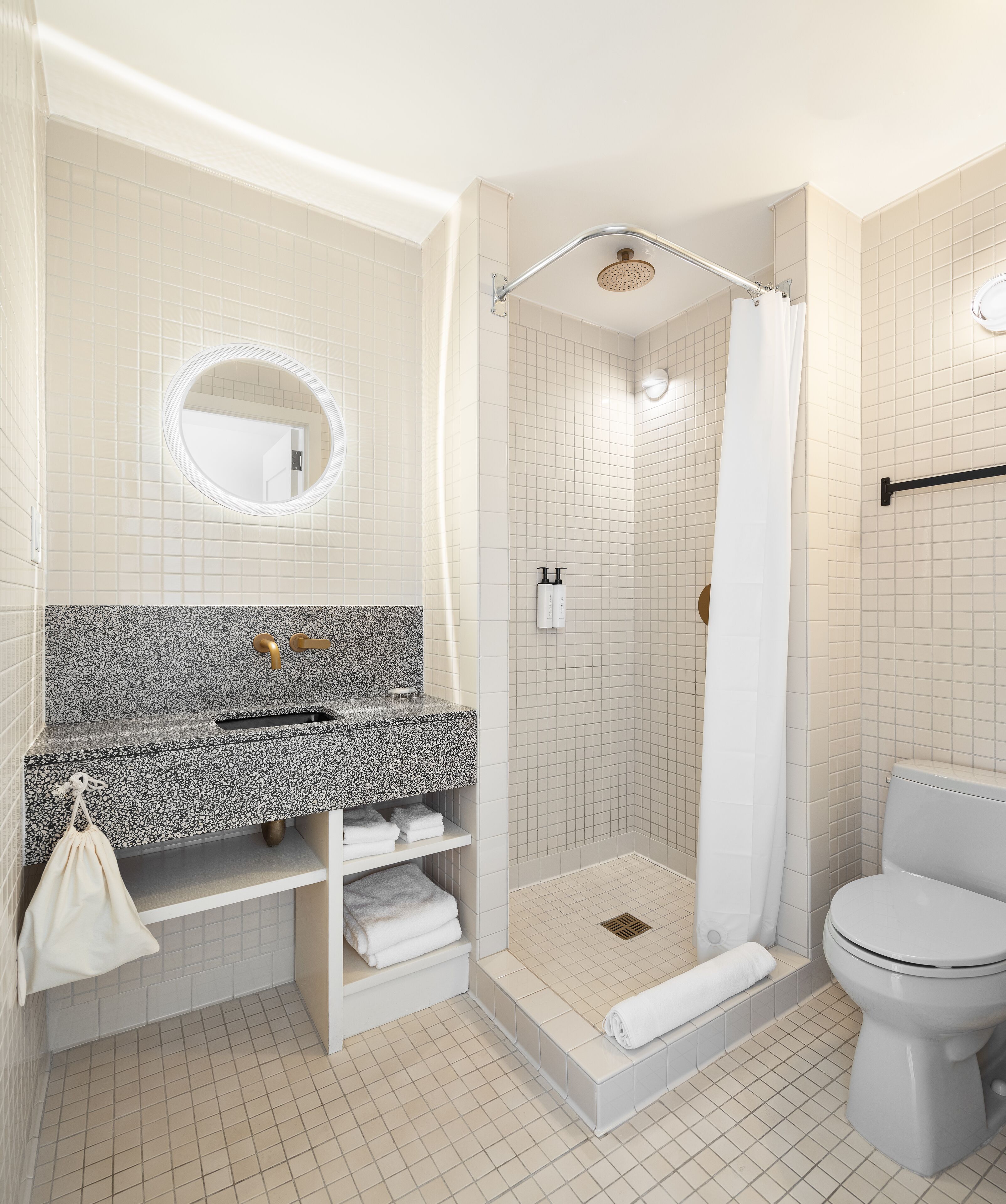 Photo - UNTITLED at 3 Freeman Alley