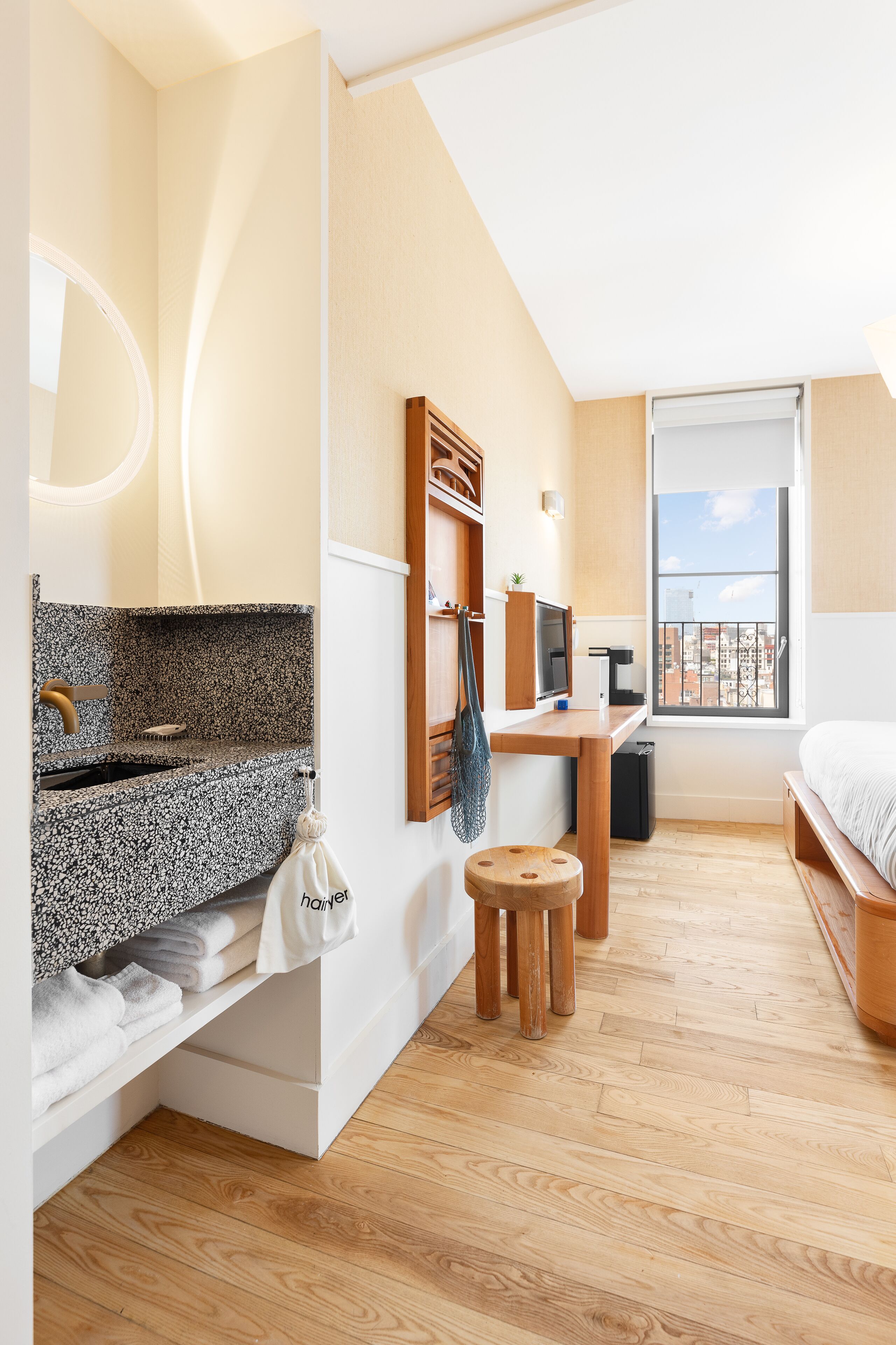 Photo - UNTITLED at 3 Freeman Alley