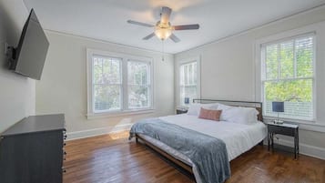 5 habitaciones, escritorio, wifi gratis y ropa de cama