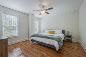 5 soveværelser, internetforbindelse, sengetøj