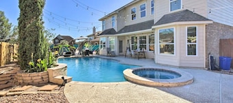 Serene 4BR Lux Home w Heated Spa Pool Massage Chair