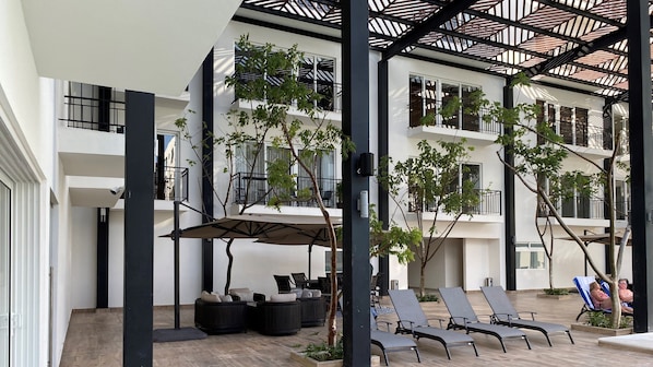 Imagen sin descripción, 1 de 42, botón