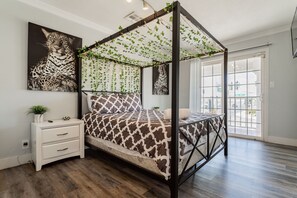 5 Schlafzimmer, Bügeleisen/Bügelbrett, kostenloses WLAN, Bettwäsche