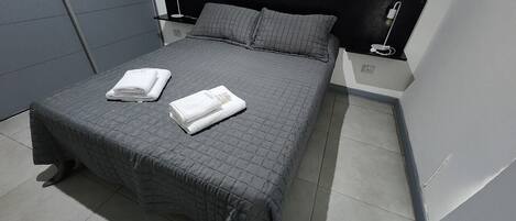 1 Schlafzimmer, WLAN, Bettwäsche