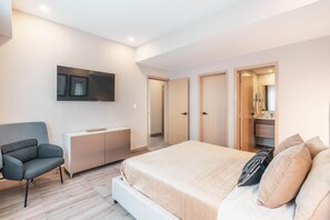1 bedroom, iron/ironing board, WiFi - Flat in Regatta II With Breakfast Included 302 (Santo Domingo)