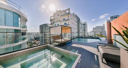 Regatta Living II With Breakfast Included - 703