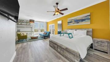 4 室のベッドルーム、アイロン / アイロン台、WiFi (無料)