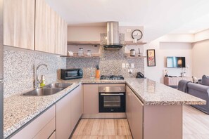Apartment | 1 bedroom, iron/ironing board, WiFi