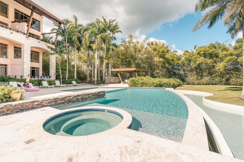 Altos 14-2602b in Casa De Campo