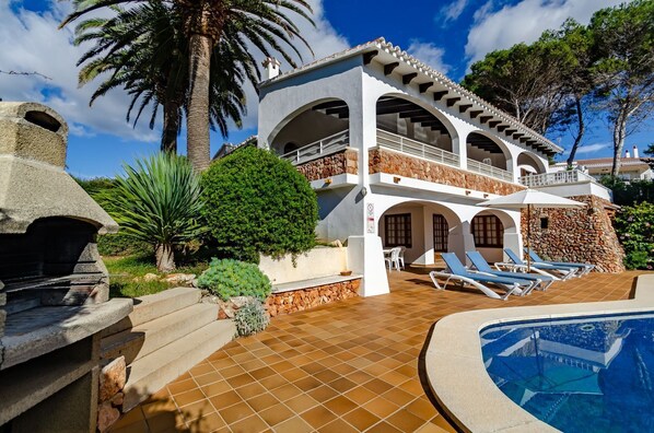 Exterior - 4 Bedroom Villa, Private Pool, Binibeca, 300m to the Beach (Binibeca)