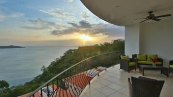 Căn hộ, hút thuốc | 2 phòng ngủ