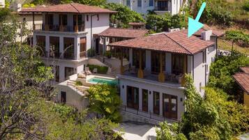 Villa | 2 bedrooms, WiFi