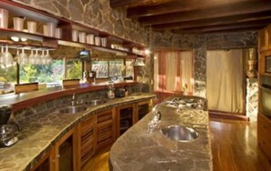 House | 7 bedrooms - Playa Potrero - Beachfront Villa big Private Pool Bella Catalina (Tempate)