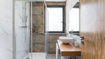 Klassieke tweepersoonskamer (Mirante) | Luxe beddengoed, donsdekens, gratis wifi, beddengoed