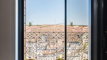 Family Double or Twin Room (Serra da Estrela) | Premium bedding, down duvets, free WiFi, bed sheets