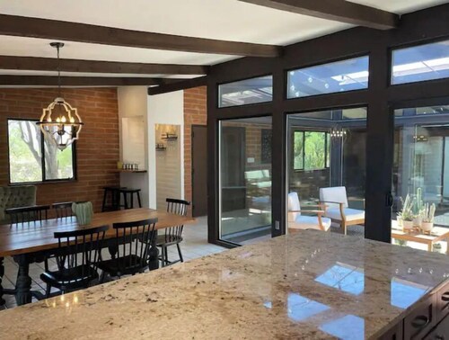 The Desert Vista Adobe with breathtaking views, pool & hot tub!