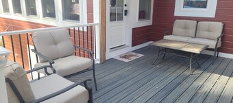 2 Bed 1.5 Bath on Pool Pond Close Franklin Pierce