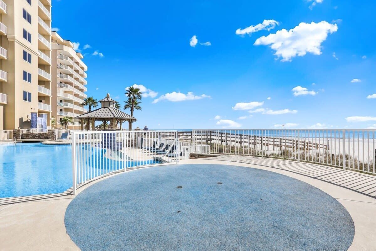 Indendørs pool, udendørs pool