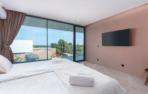 4 Schlafzimmer, Bügeleisen/Bügelbrett, kostenloses WLAN, Bettwäsche