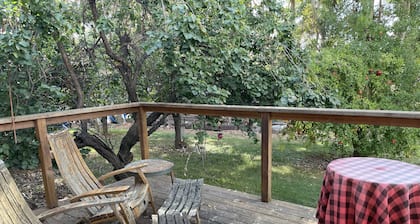 Peaceful Country Getaway for One or Two