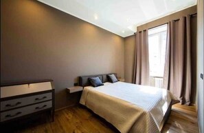 1 habitación y caja de seguridad en la habitación 