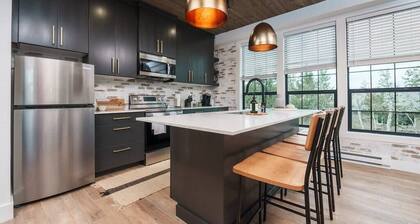 Modern Downtown McCall 2 Bed/2 Bath Condo