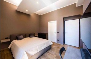 1 Schlafzimmer, Zimmersafe, kostenloses WLAN, Bettwäsche