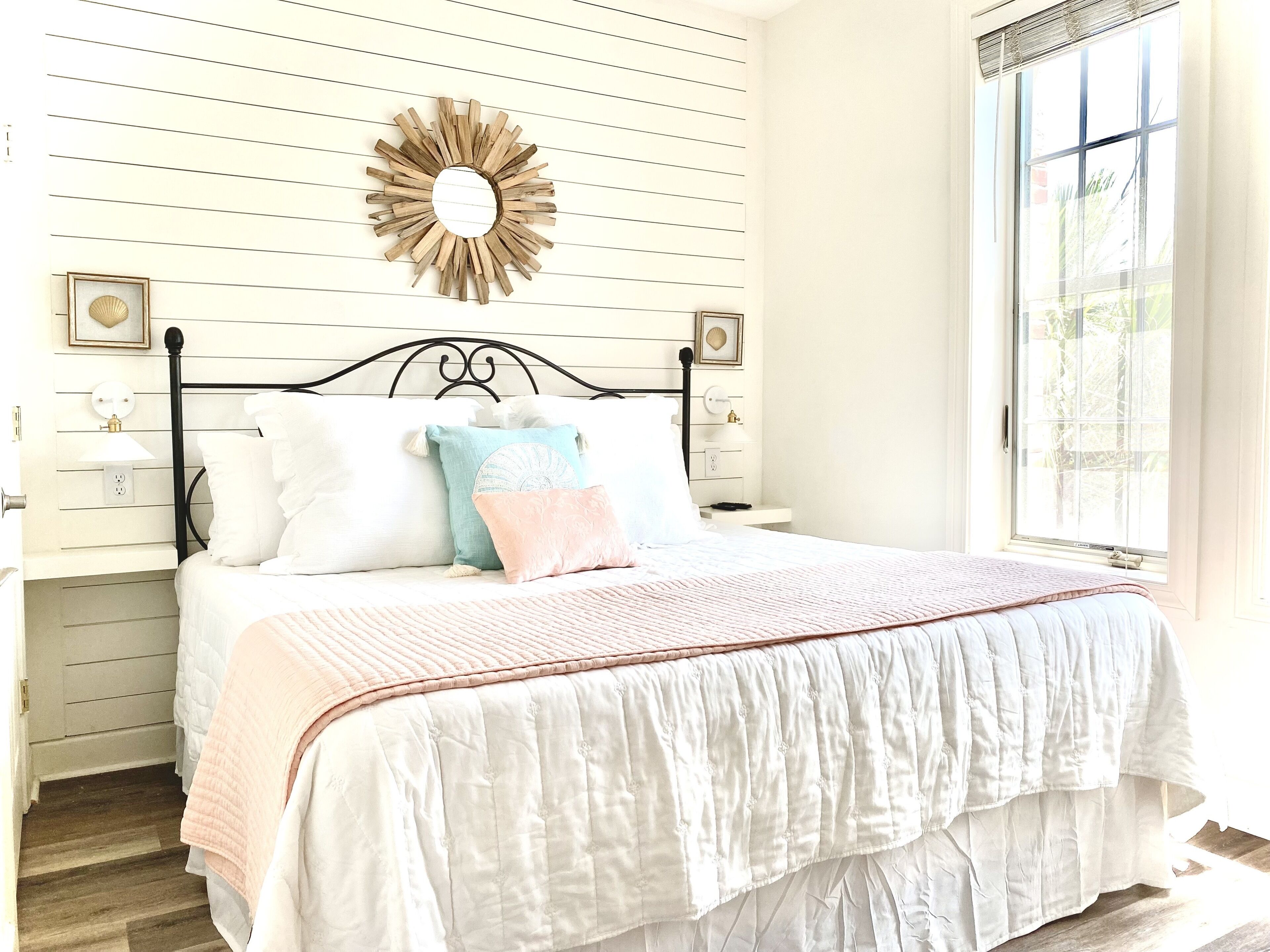 1 bedroom, travel crib, free WiFi, bed sheets