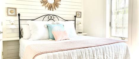 1 chambre, lit parapluie, Wi-Fi gratuit, draps fournis