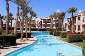 Utomhuspool