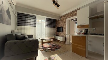 Luxury Apartment | Premium bedding, free WiFi, bed sheets