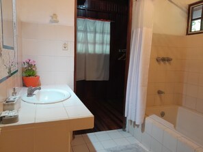 Suite estudio Confort | Baño