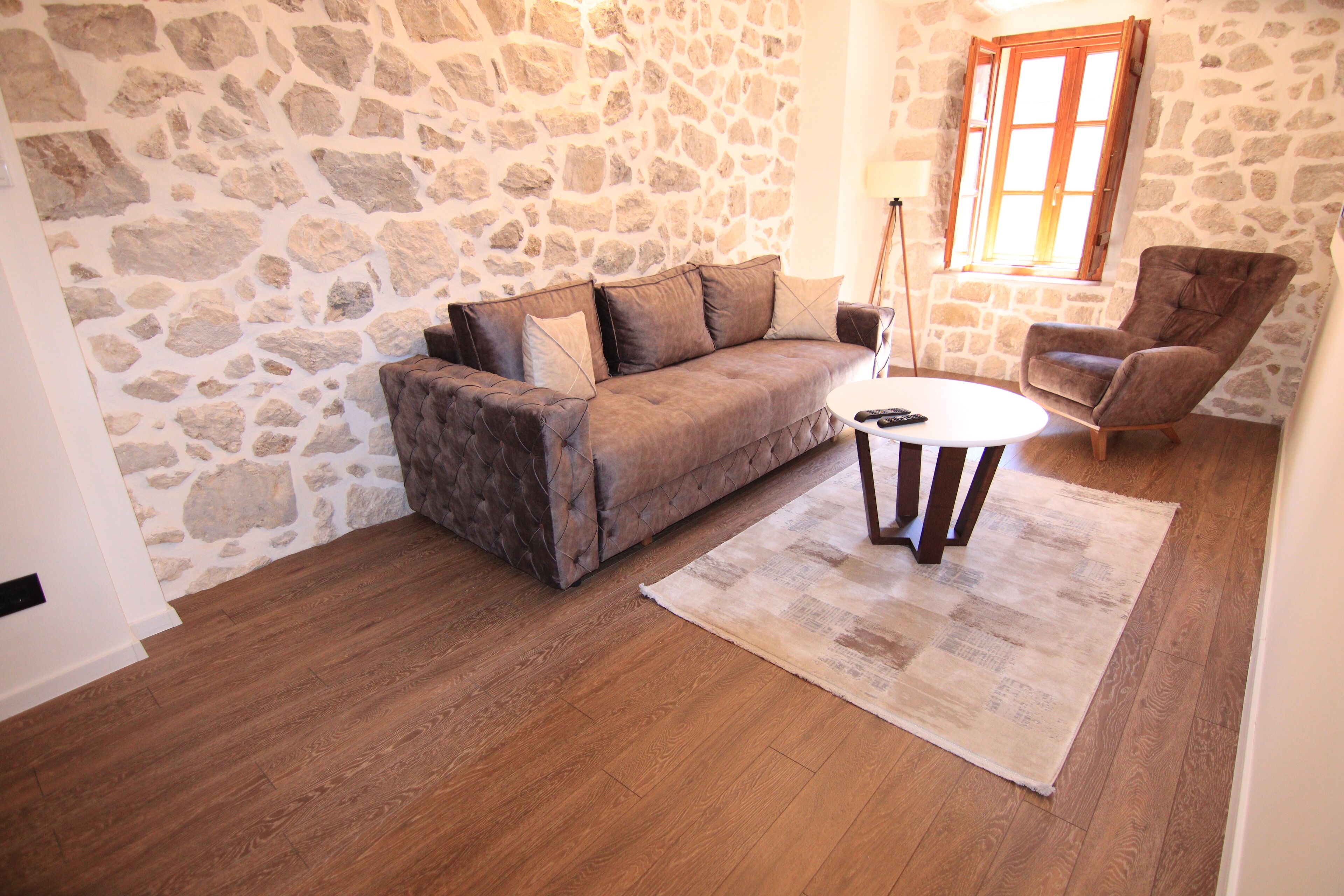 Grand Apartment | Living area | 42-inch Smart TV with digital channels, TV, printers