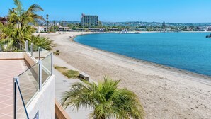 A coastal hotel with a beach view, a pool area, and a view of the ocean. - Best View in Mission Bay, California (San Diego)