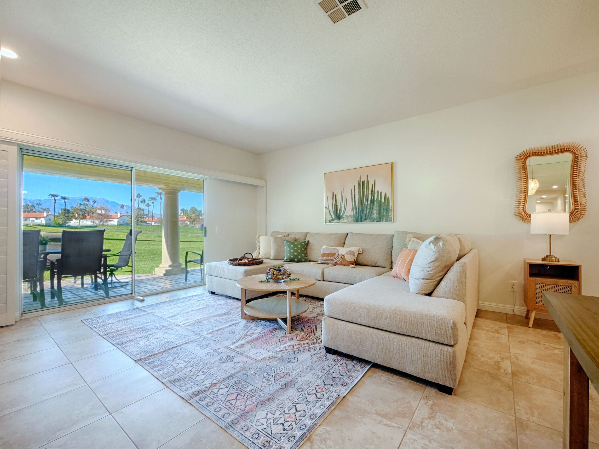 Amazing Golf Course Front Condo w/ Breathtaking Mountain Views