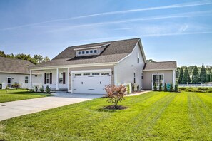 Exterior - 4 Mi to Beach: Frankford Home w/ Game Room (Frankford)