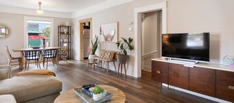 *New* Historic 1911 Central Missoula 4 Bedroom Bungalow