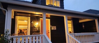 *New* Historic 1911 Central Missoula 4 Bedroom Bungalow