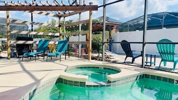 Ulkouima-allas, lämmitetty uima-allas