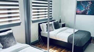 3 Schlafzimmer, Schreibtisch, WLAN, Bettwäsche