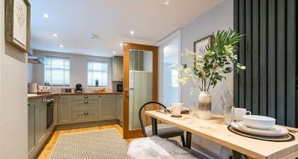 Pilgrim Cottage - Luxury Cottages
